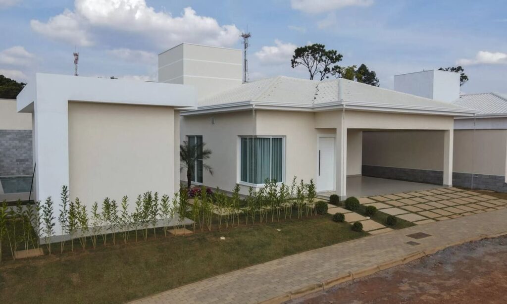 Casa c/ 3 quartos, no condomínio Alta Vista por R$886.000,00