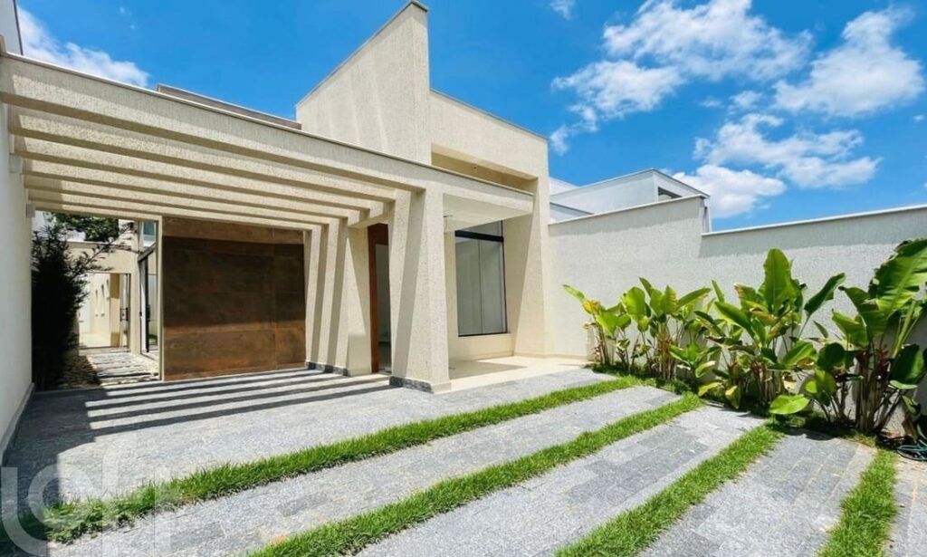 Casa c/ 3 quartos, 1 suíte, no Portal do Sol por R$550.000,00