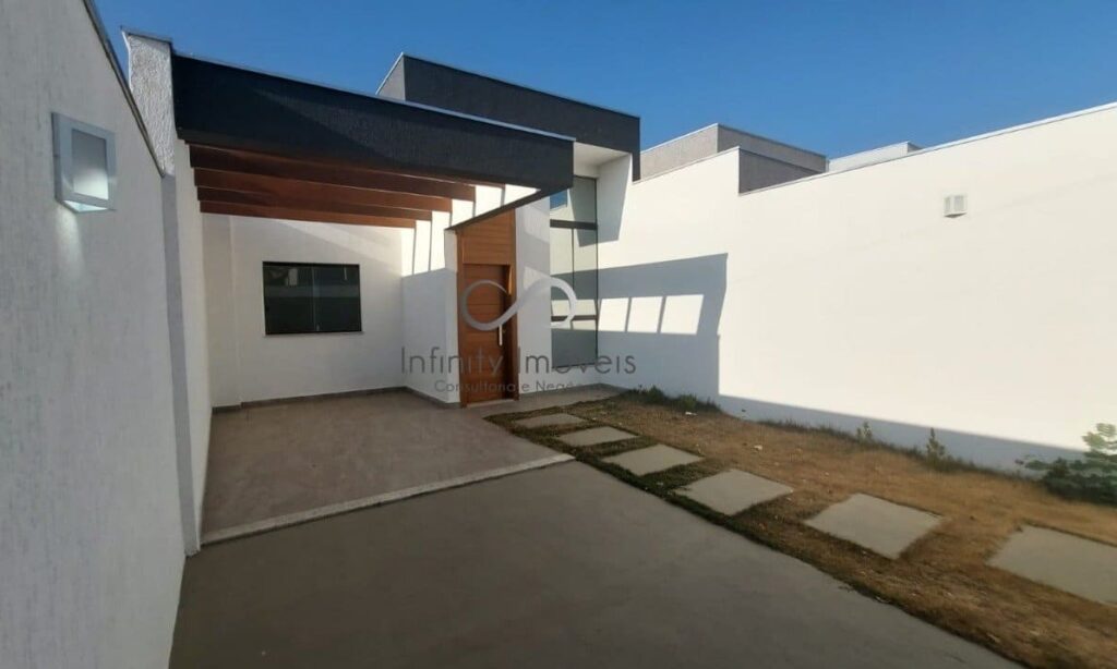 Casa c/ 3 quartos no Jardim Imperial por R$689.000,00